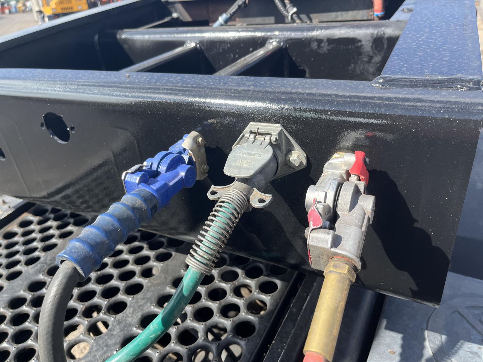 ./imagenes/INVOICE/2019/17956/TALBERT DE 60 TONELADAS (12).JPG